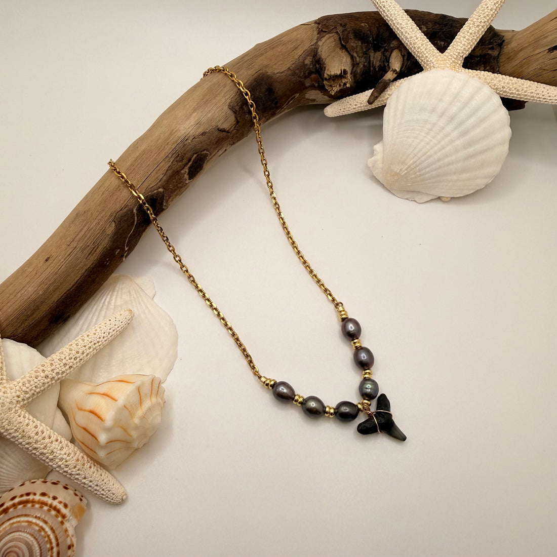 Midnight Catch Necklace