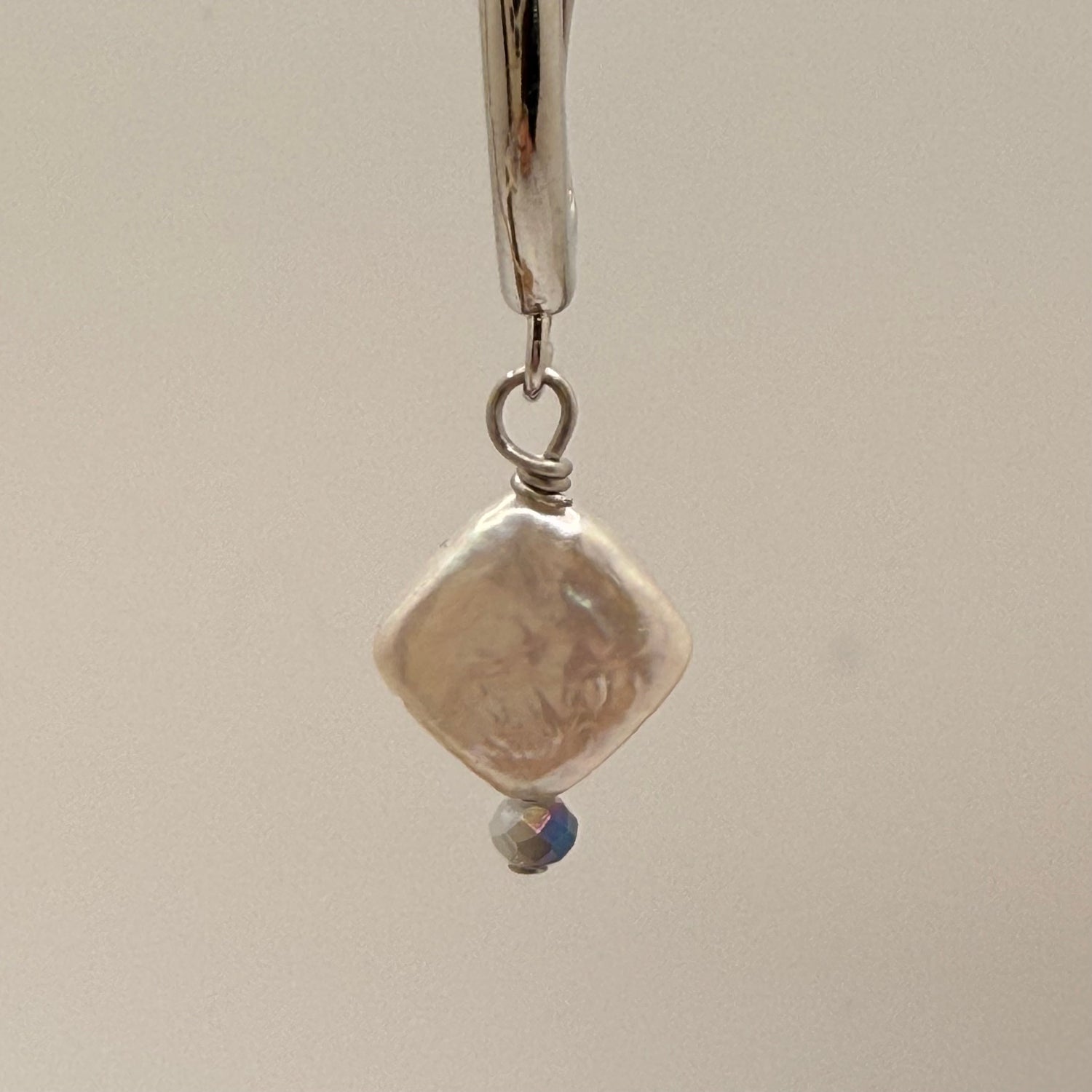 Oyster Hour Earrings