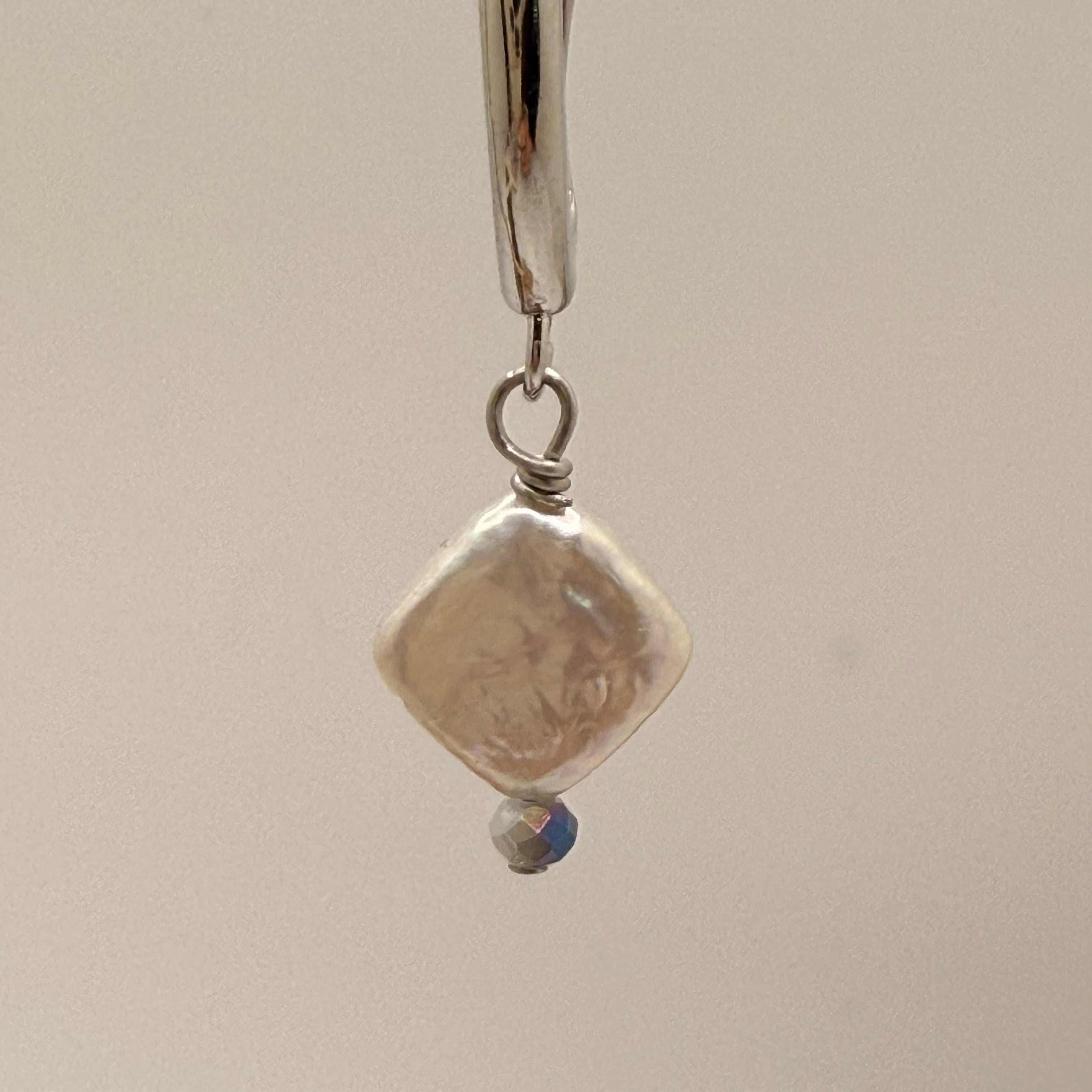 Oyster Hour Earrings