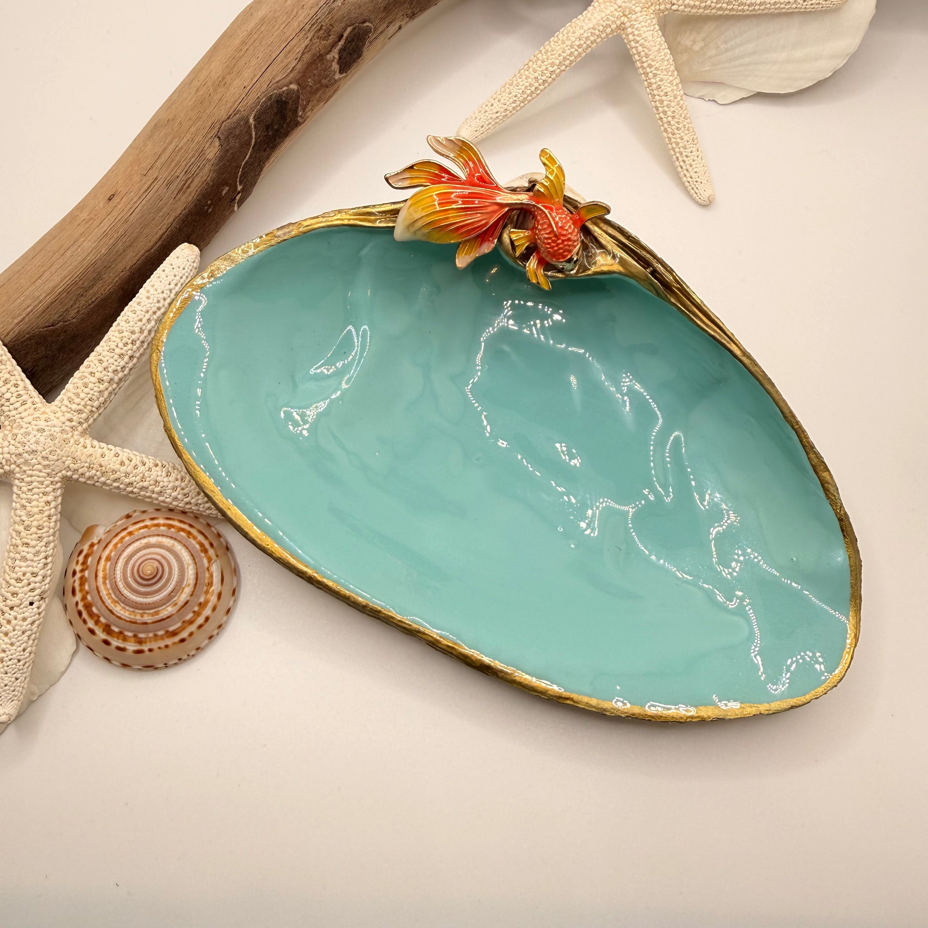 Tide to Treasure Clam Shell Trinket Dish